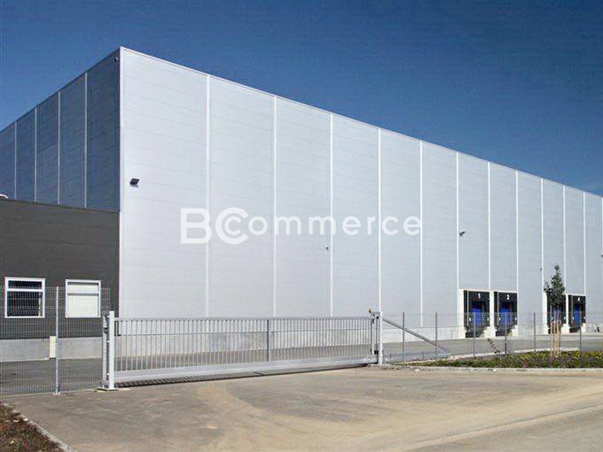 Pronájem sklad - Modřice, 2 587 m²