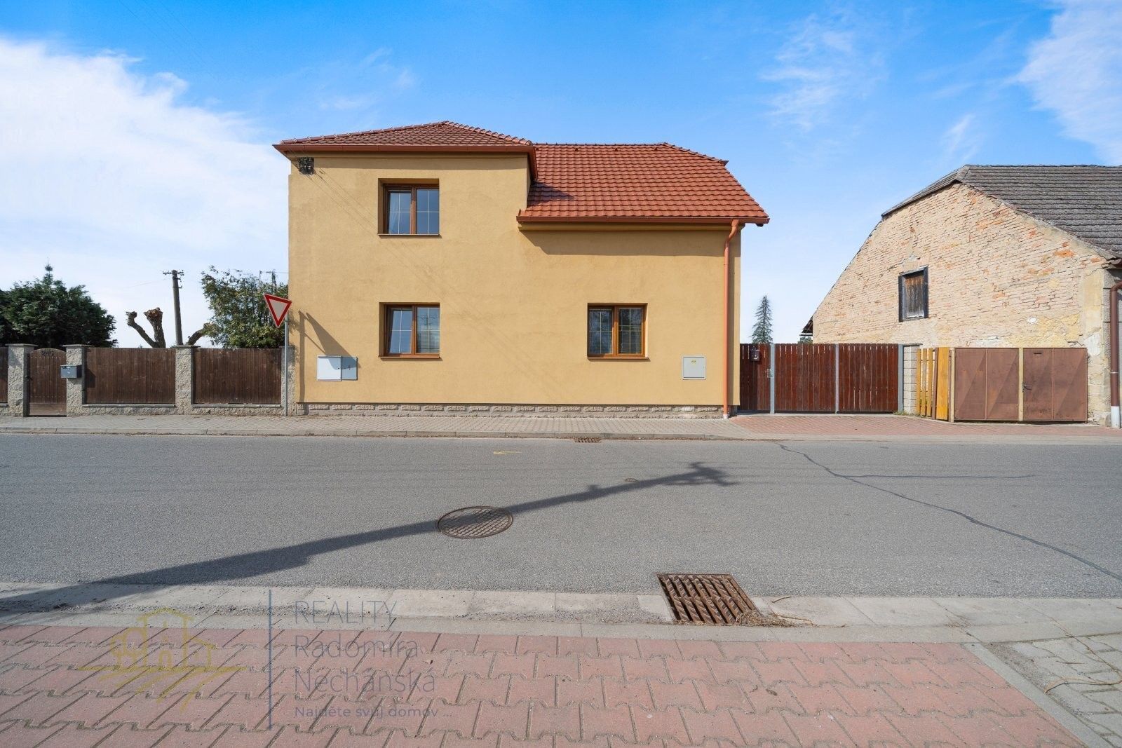 Prodej dům - Melantrichova, Rožďalovice, 120 m²