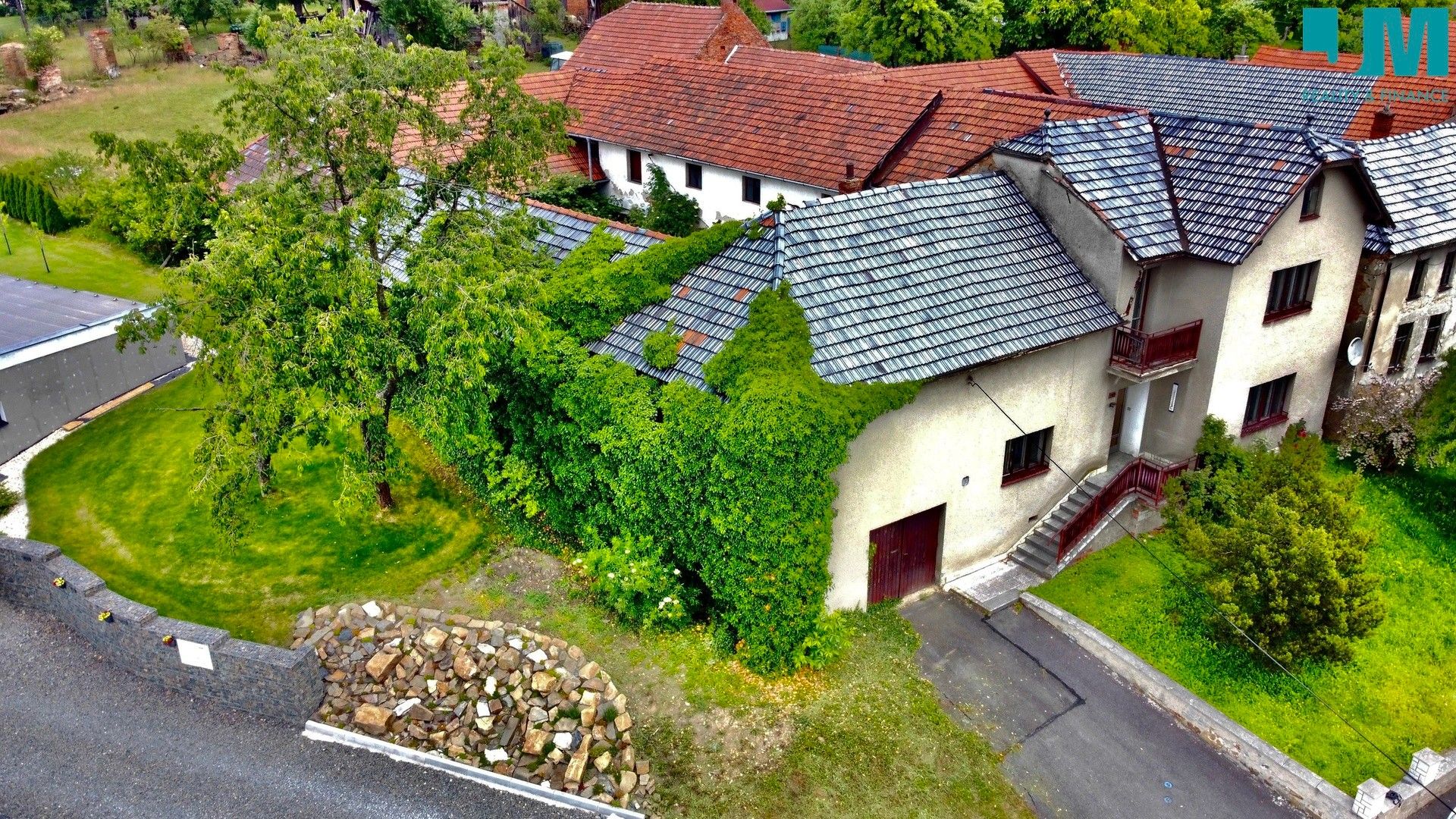 Ostatní, Paršovice, 701 m²