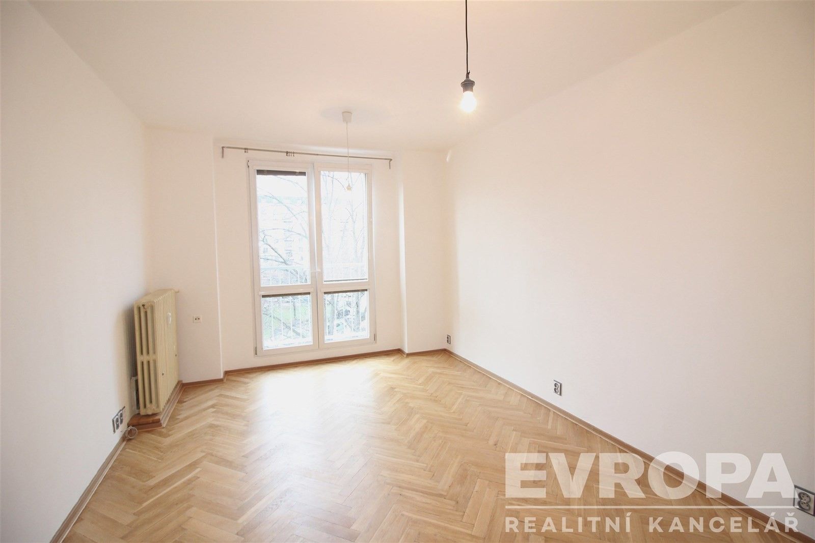 2+1, Jakutská, Praha, 42 m²