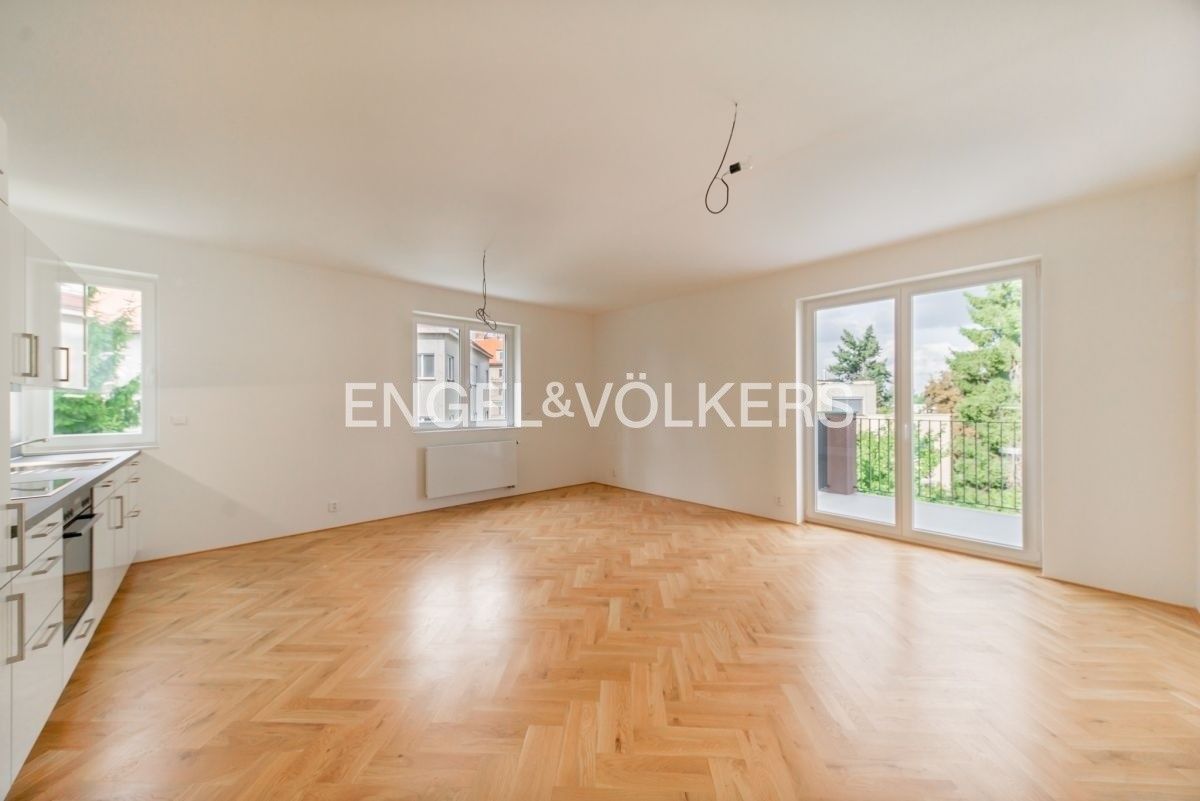 Pronájem byt 2+kk - Nad Bertramkou, Praha, 71 m²