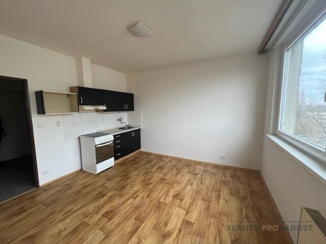 2+kk, Pančava, Hodonín, 42 m²