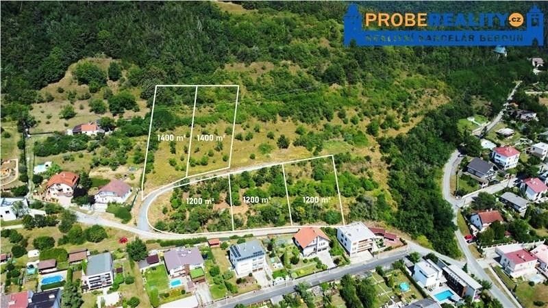 Prodej pozemek pro bydlení - samota Pod Studánkou, Beroun, 1 200 m²