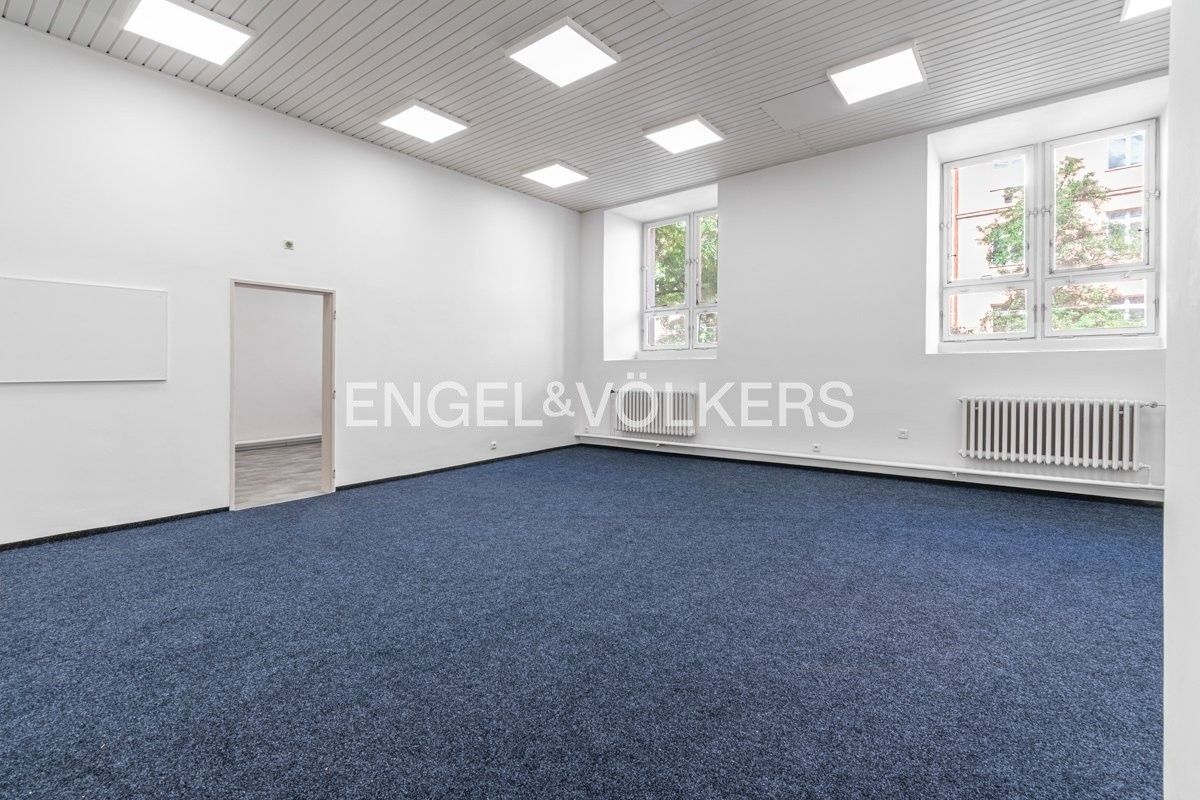 Kanceláře, Korunní, Praha, 69 m²