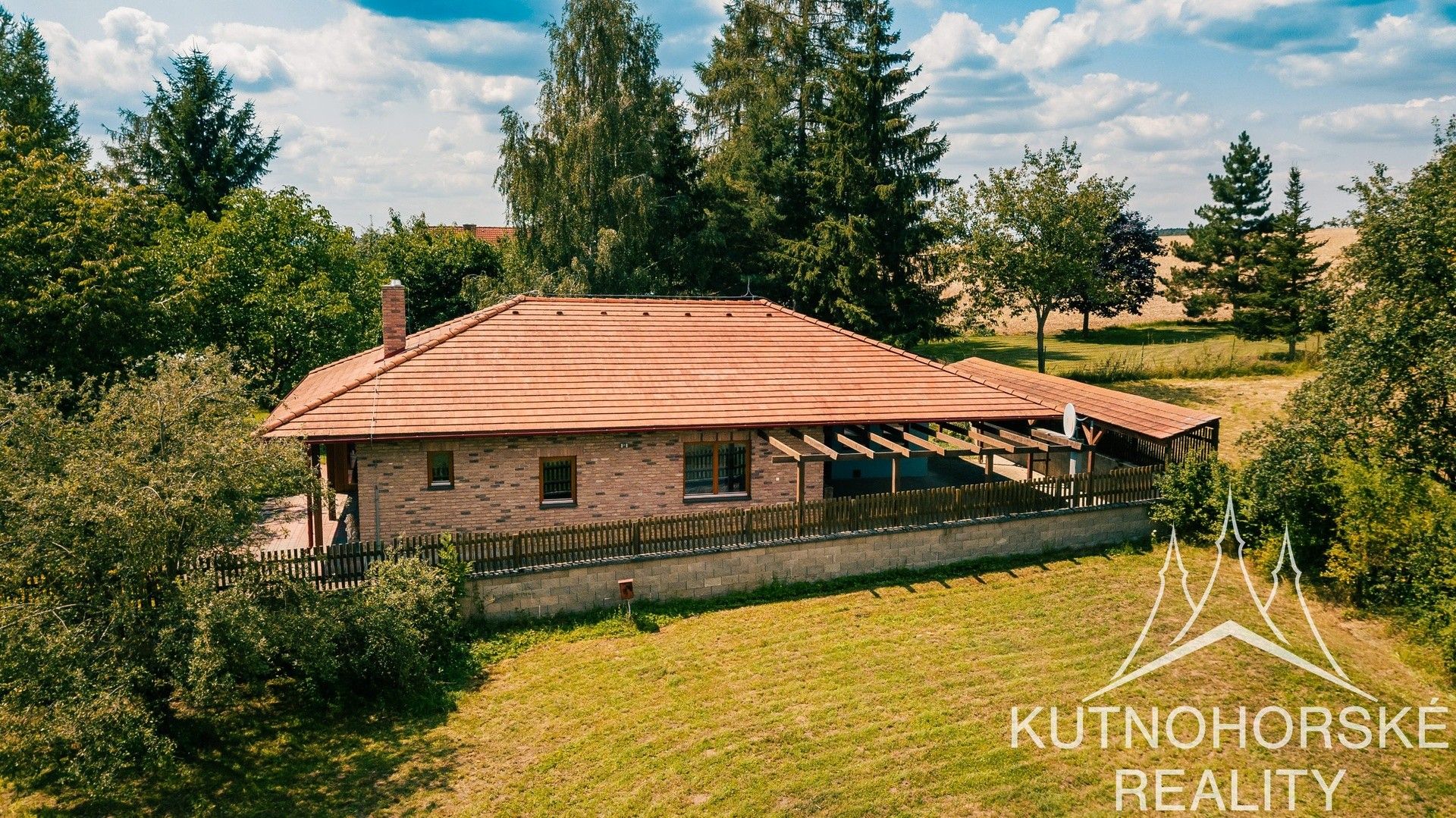 Prodej rodinný dům - Mirošovice, Rataje nad Sázavou, 160 m²