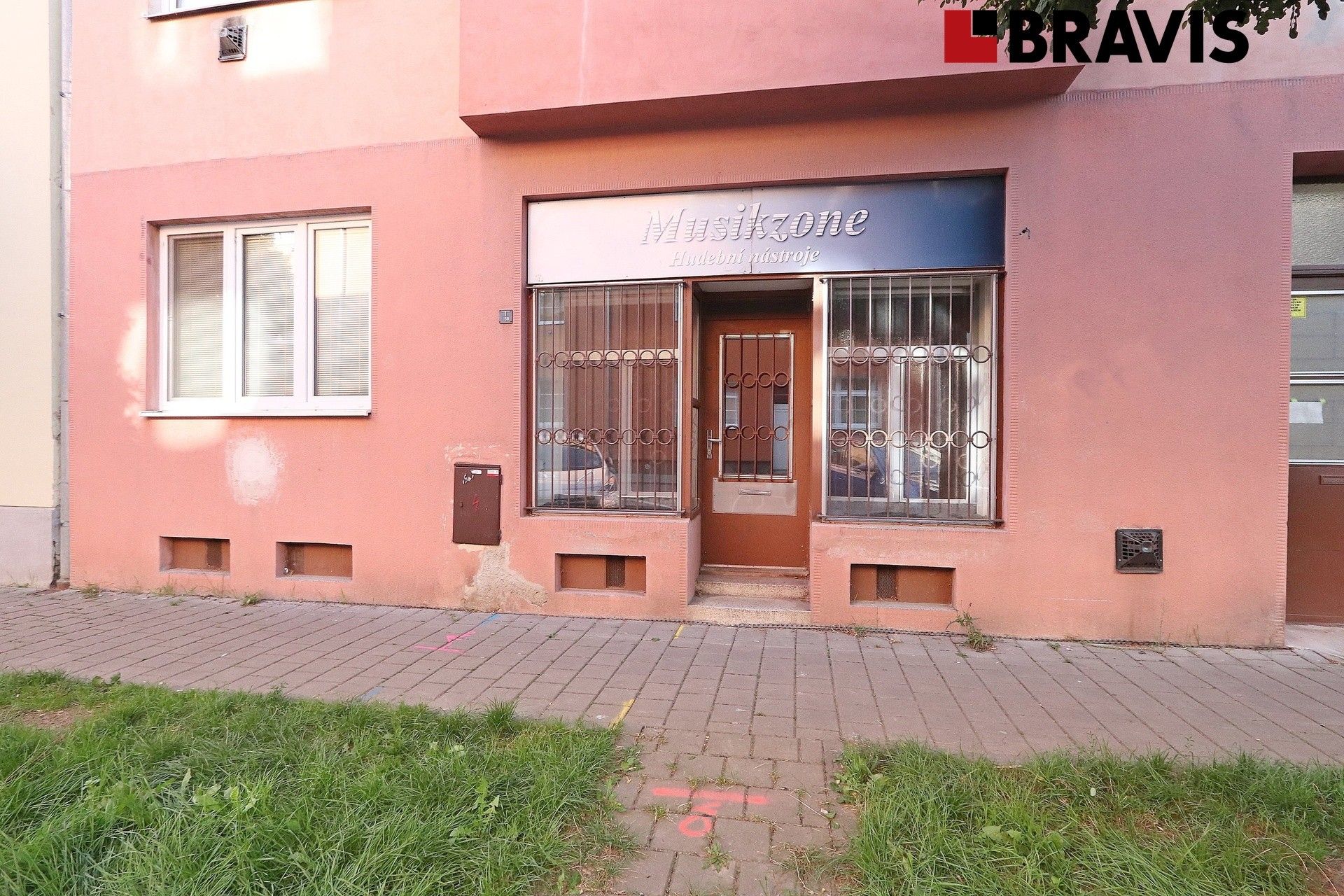 Pronájem obchodní prostory - Kuldova, Brno, 34 m²