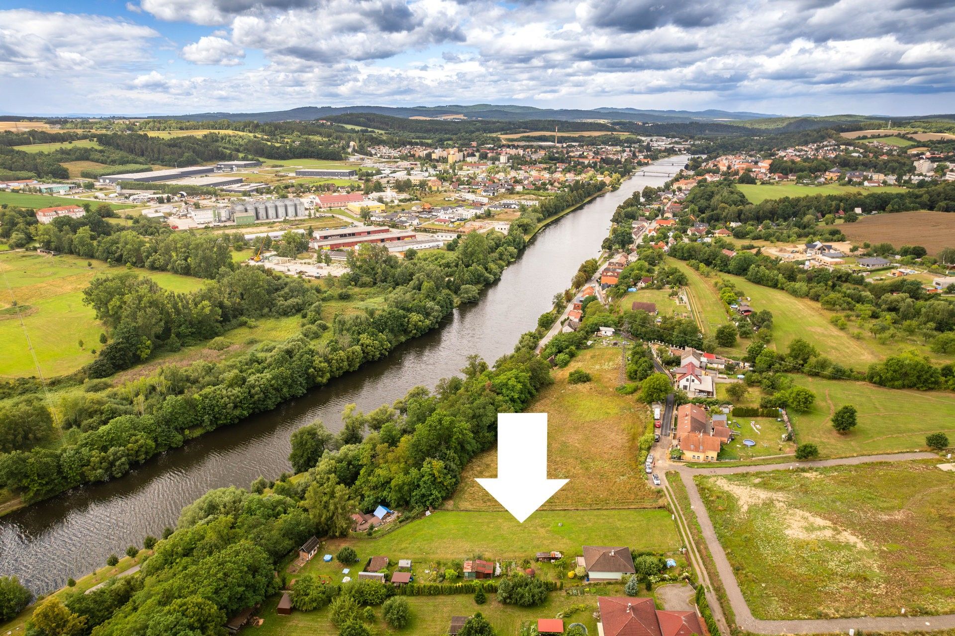 Zahrady, Týn nad Vltavou