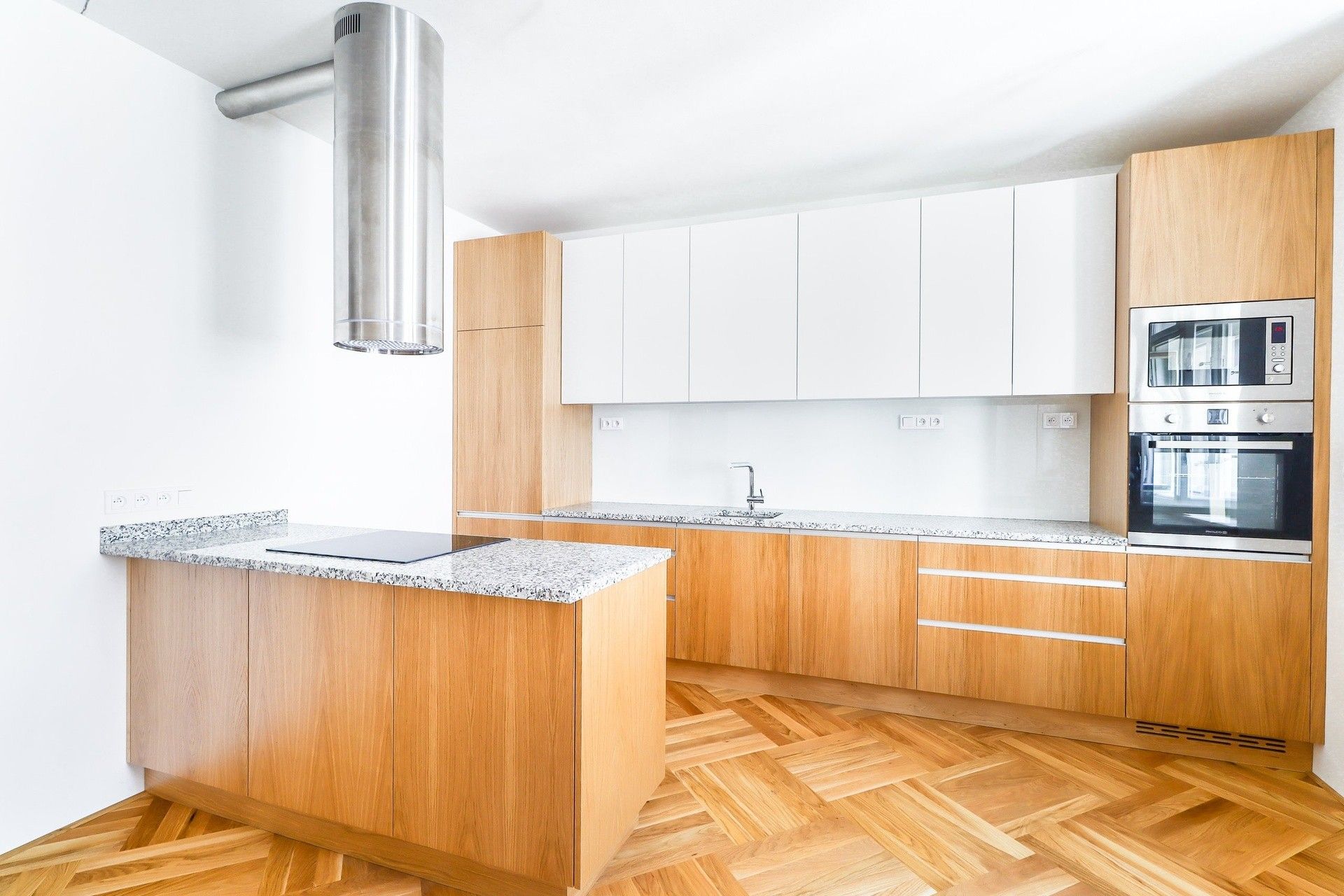 Pronájem byt 2+kk - Maiselova, Praha, 100 m²