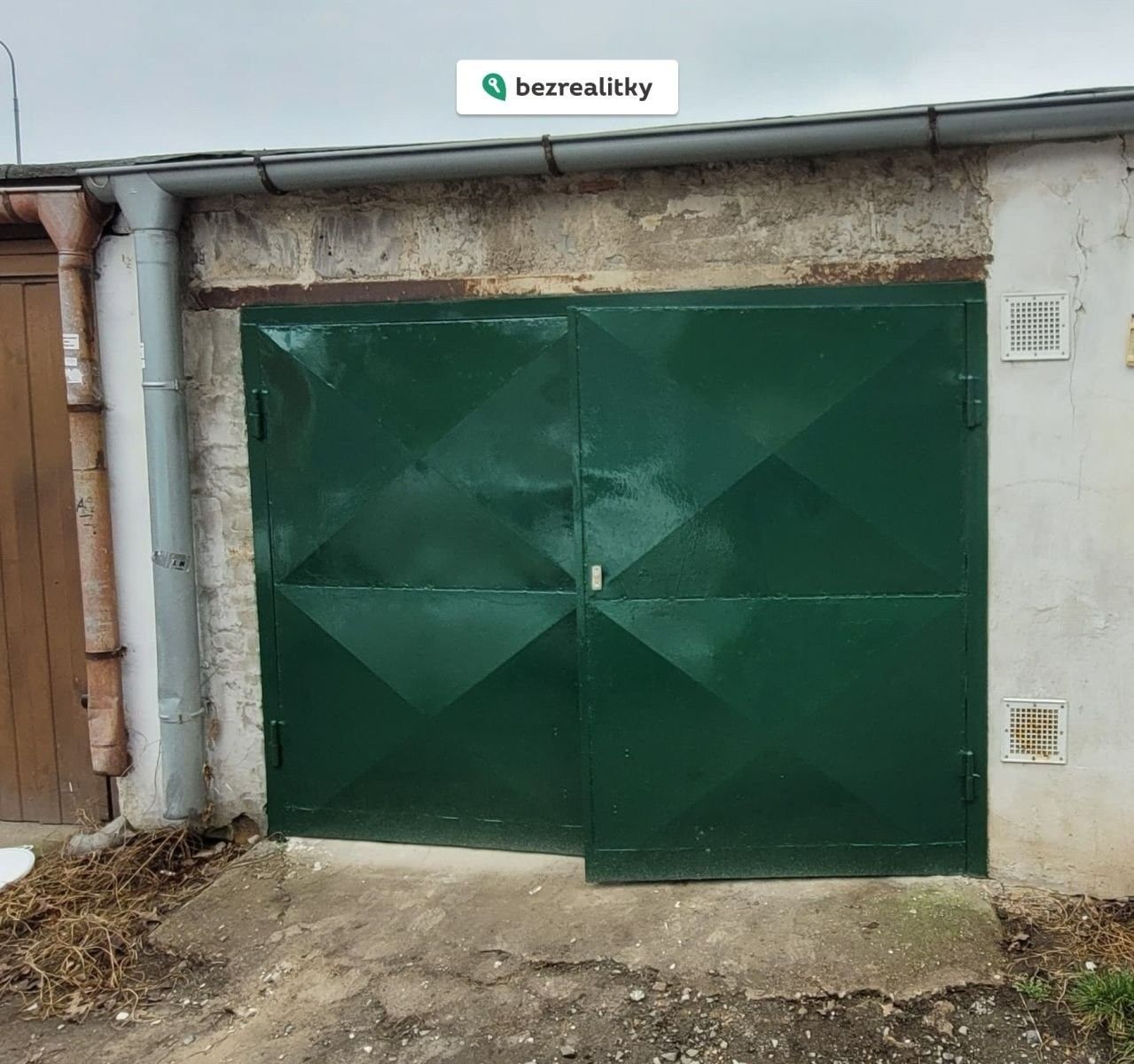 Prodej garáž - Mělník, 18 m²