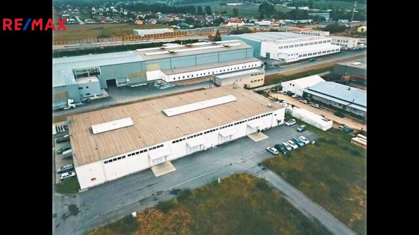 Pronájem sklad - České Budějovice, 2 500 m²