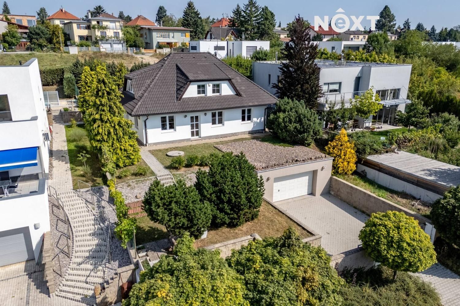 Rodinné domy, Diamantová, Praha, 212 m²