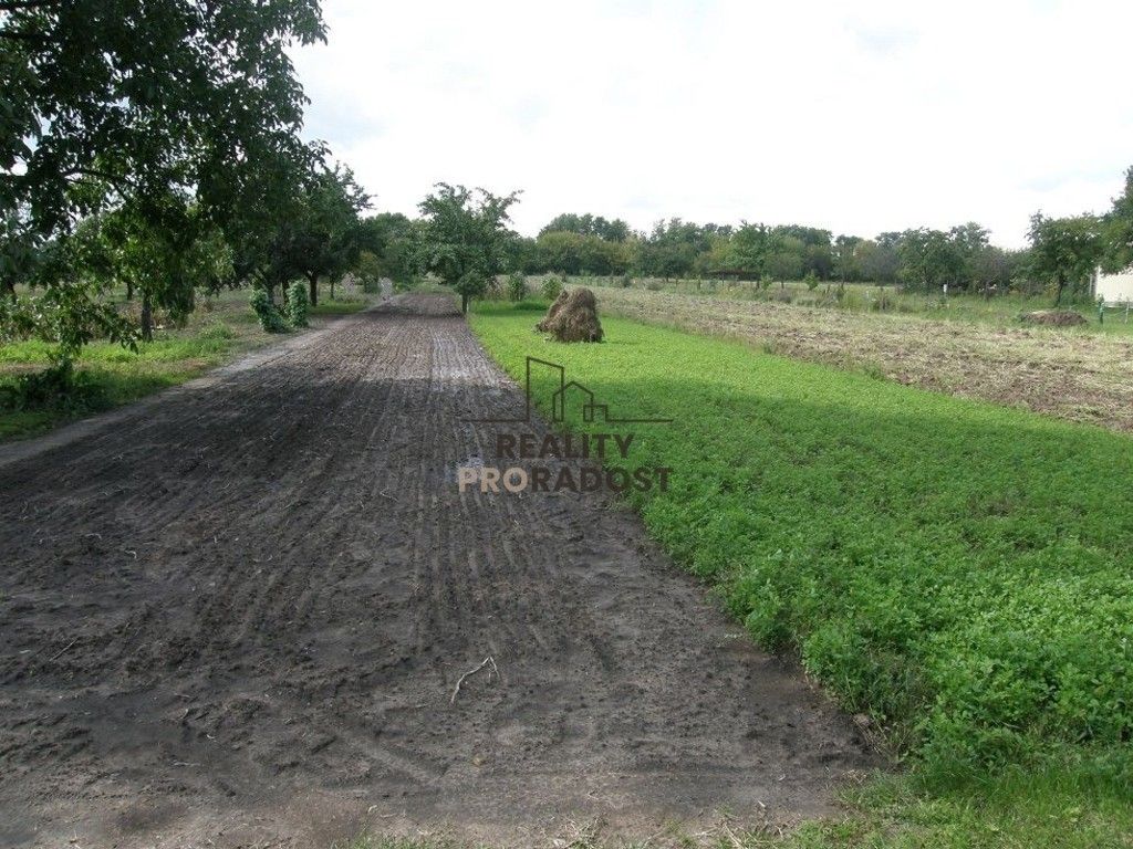 Pozemky pro bydlení, Lužice, 1 m²