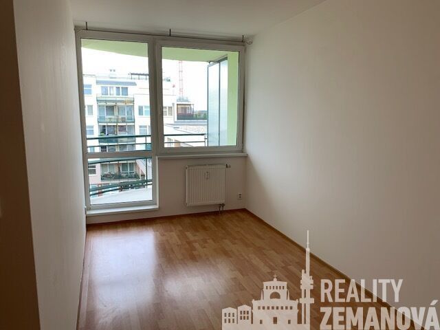 2+kk, Voskovcova, Praha, 56 m²