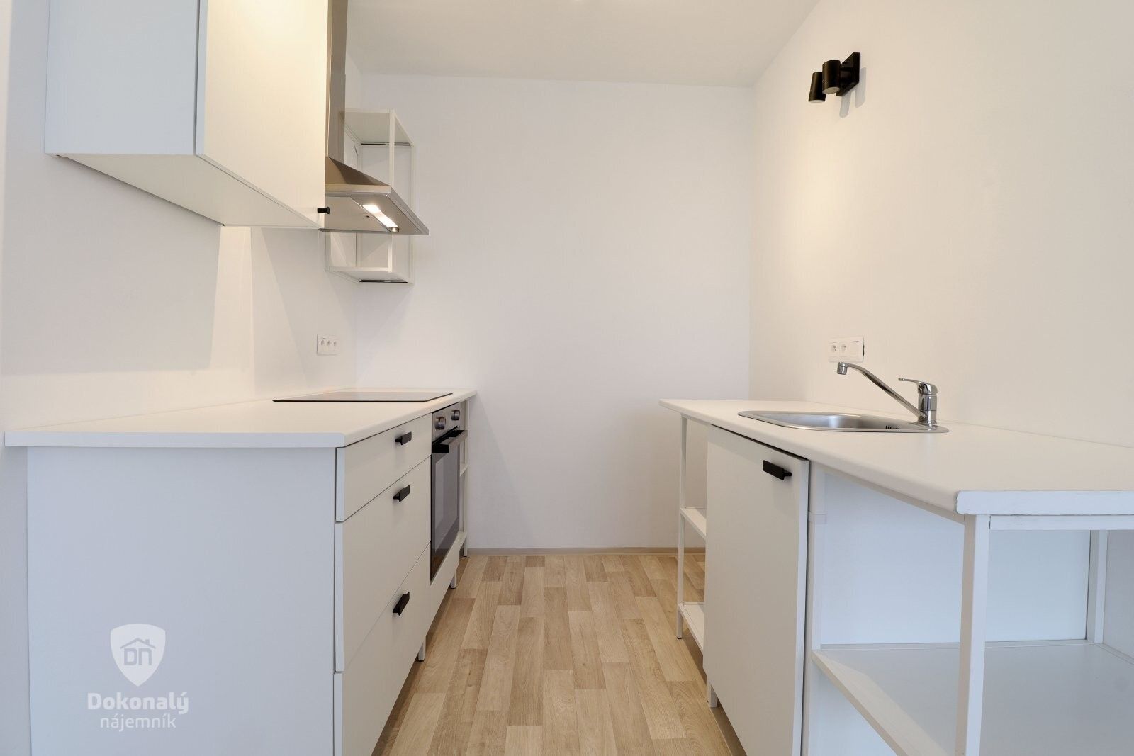 Pronájem byt 2+kk - Třebenická, Praha, 40 m²