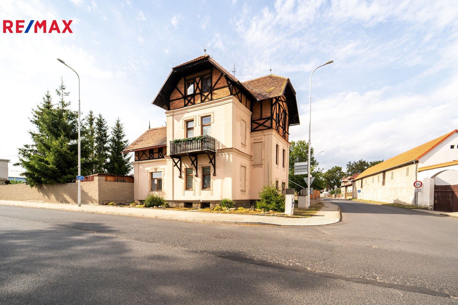 Prodej dům - Masarykova, Postoloprty, 243 m²