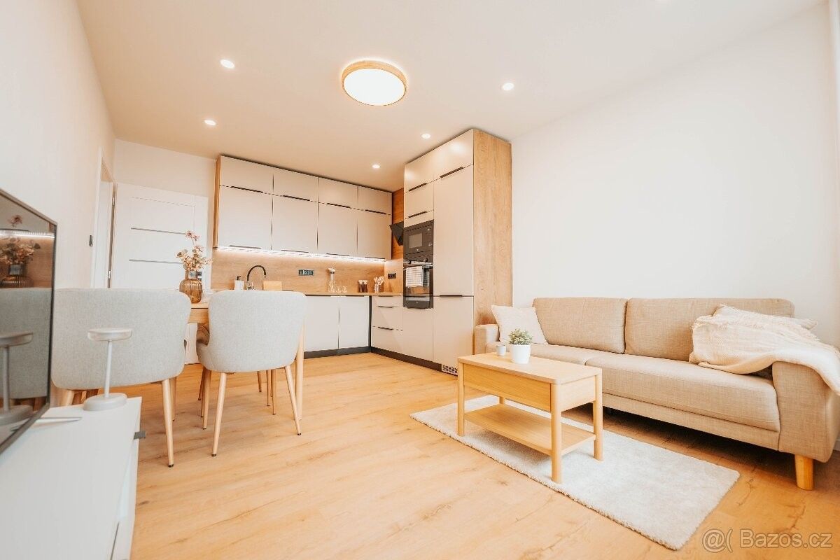 Byty, Plzeň, 301 00