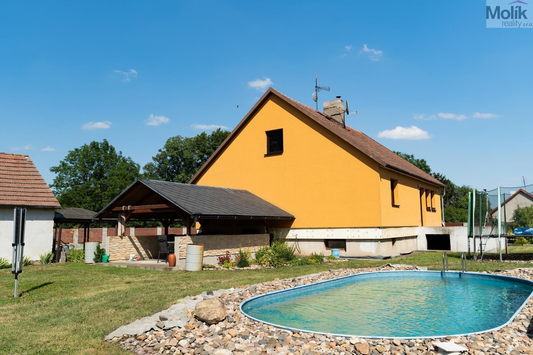 Prodej rodinný dům - Odolice, Bělušice, 337 m²