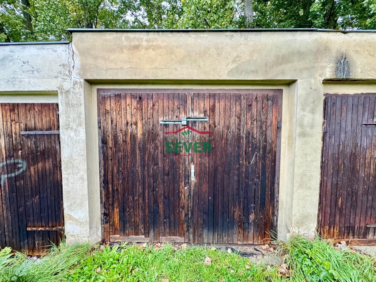 Garáže, Vinohradská, Litvínov, 20 m²