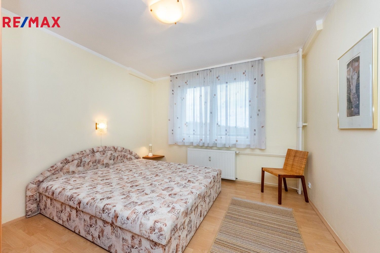 Prodej byt 2+kk - Štúrova, Praha, 44 m²