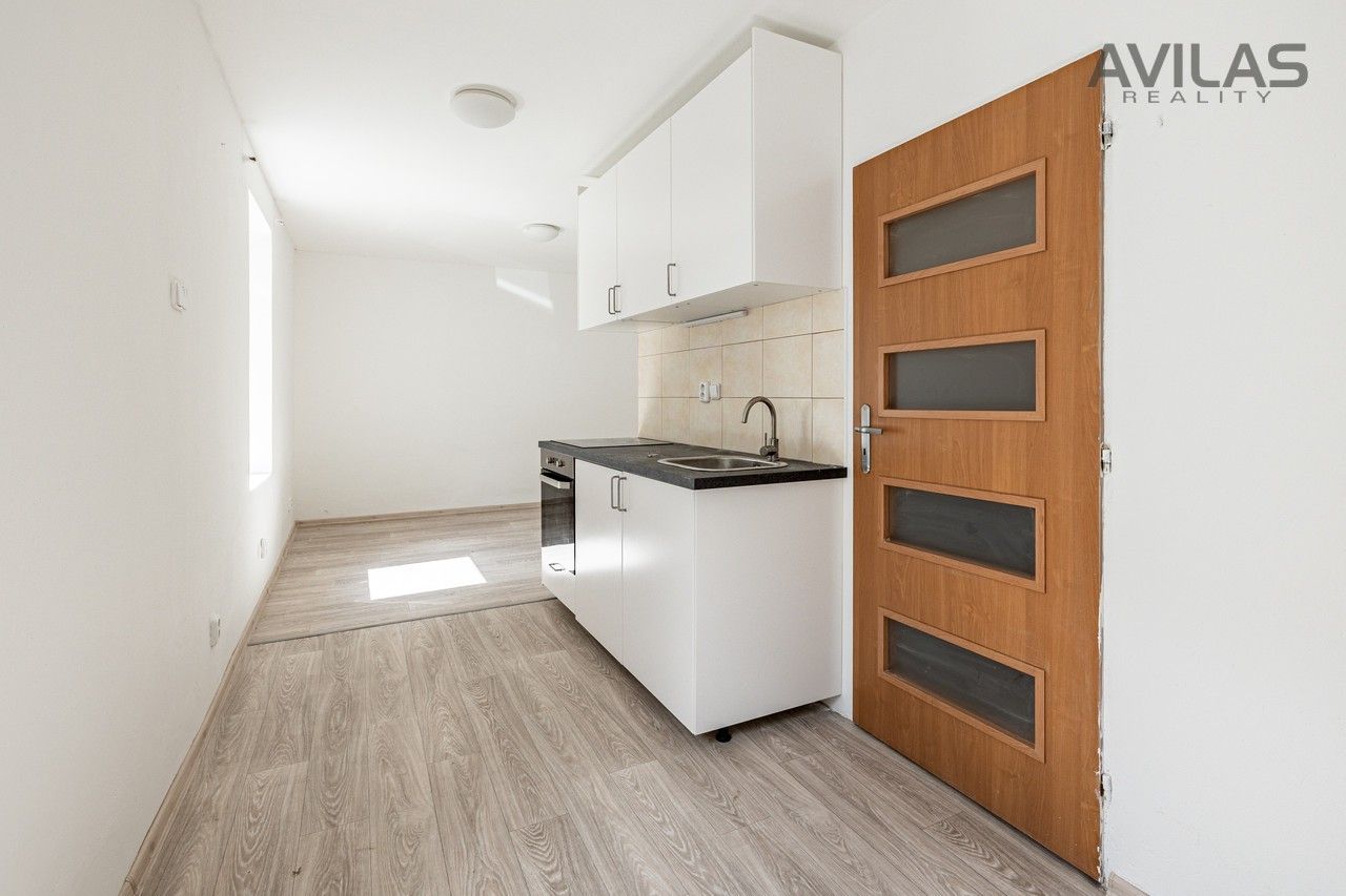 Ostatní, Roudný, Zvěstov, 27 m²