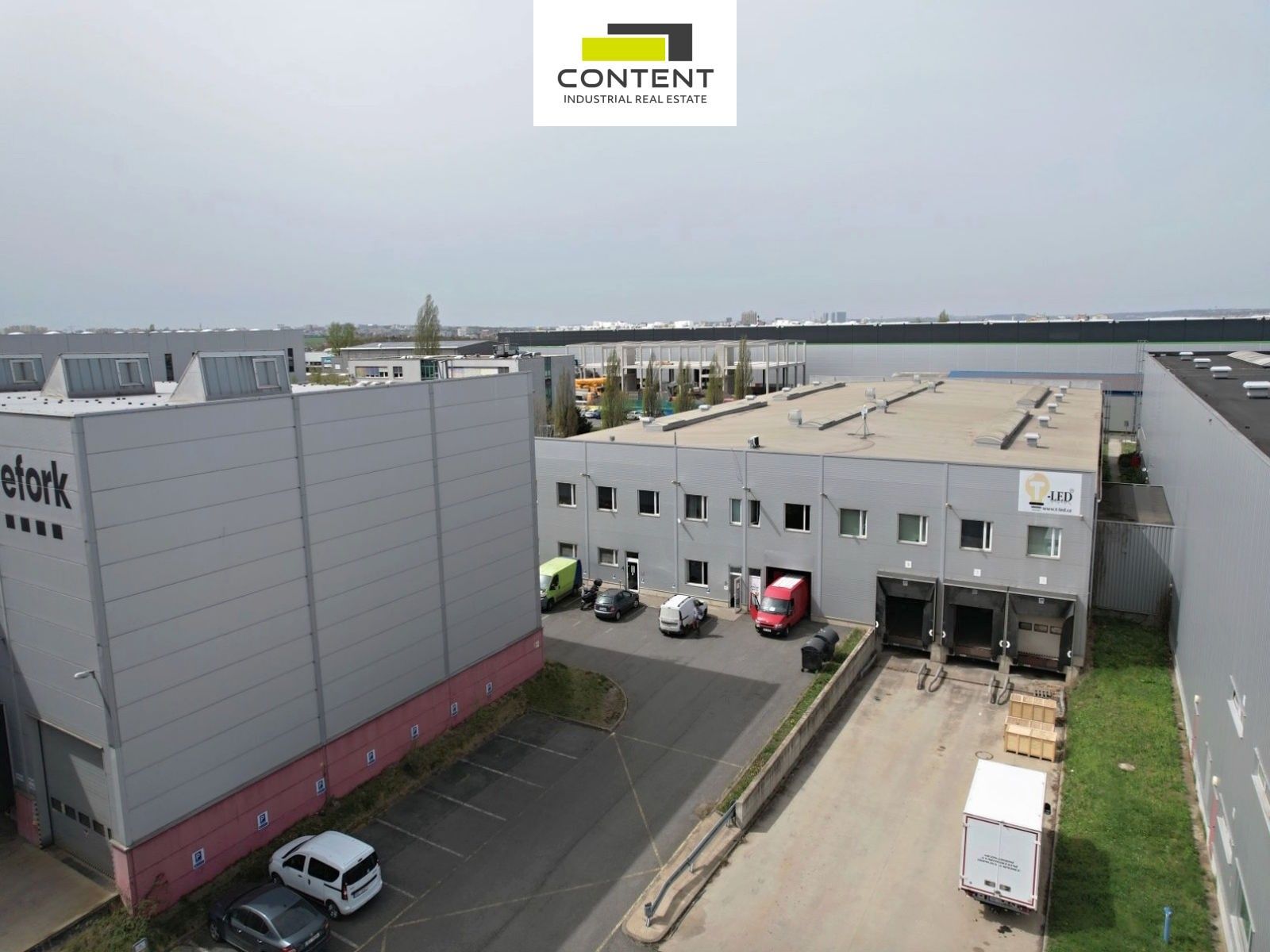 Výrobní prostory, Průmyslová, Praha, 2 695 m²