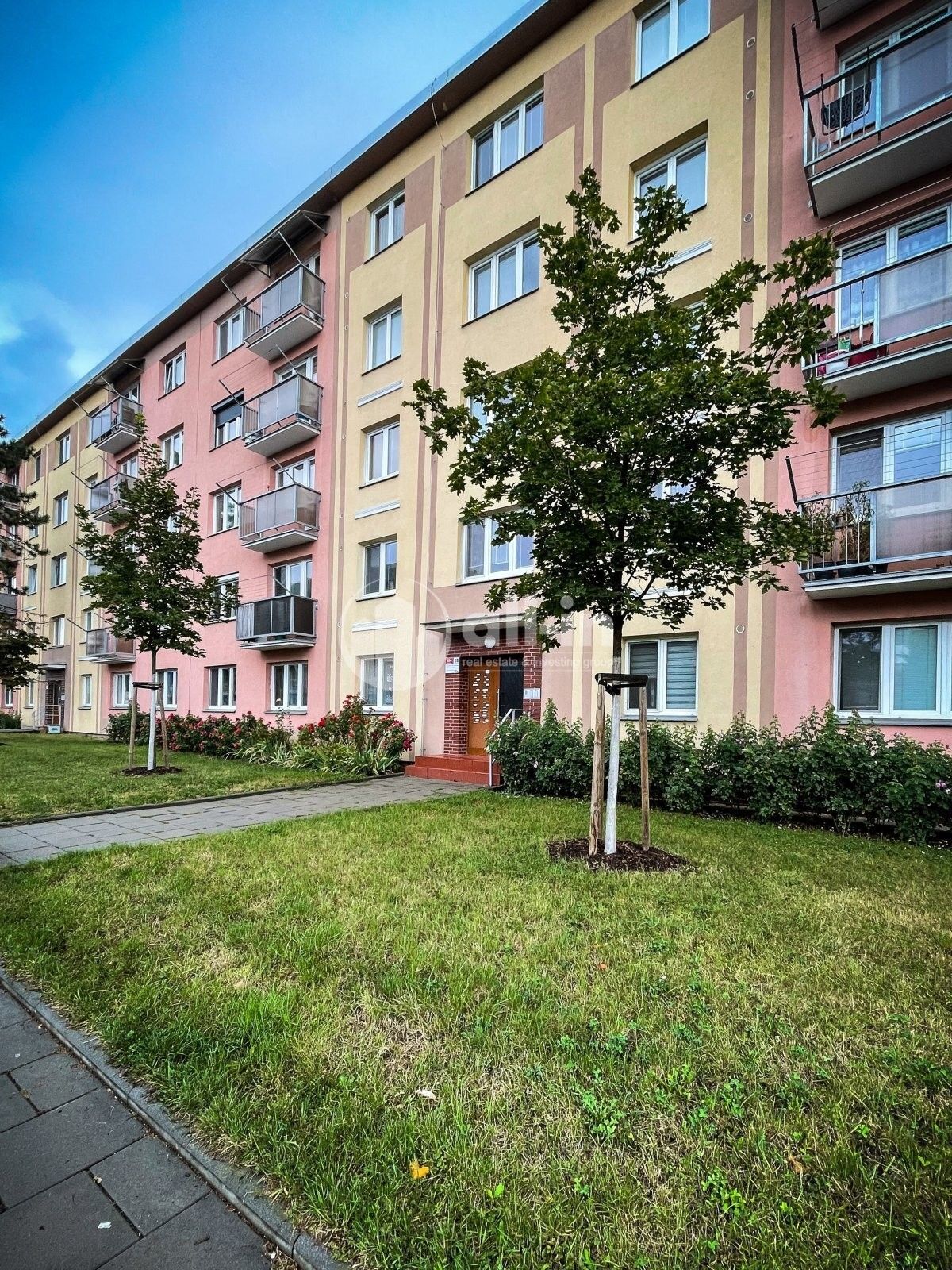 Prodej byt 1+1 - Hněvotínská, Olomouc, 37 m²