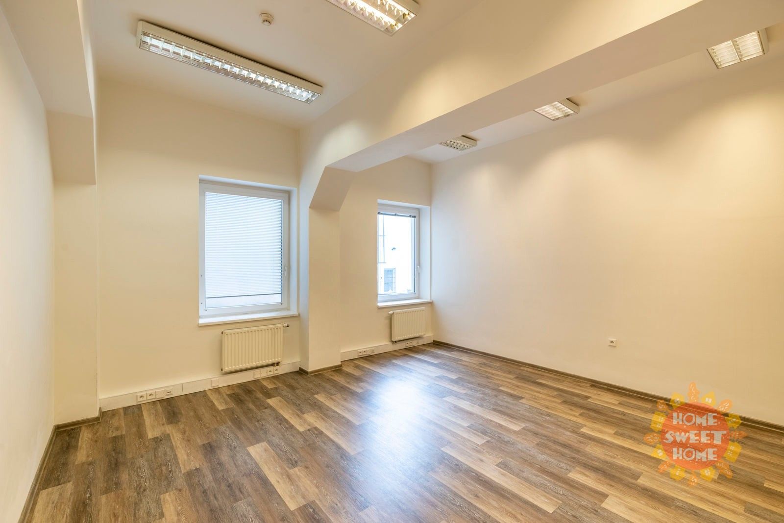 Pronájem kancelář - Londýnská, Praha, 28 m²