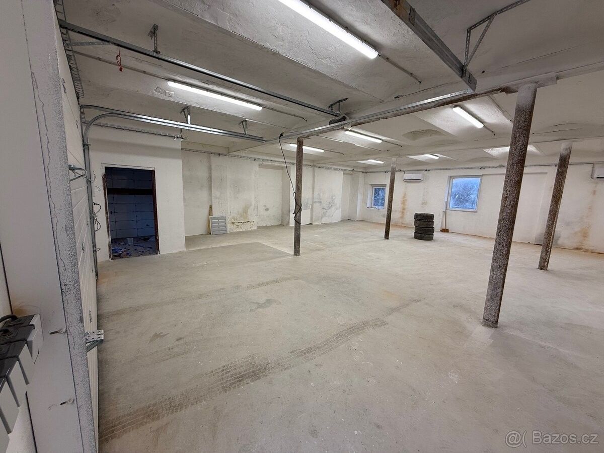 Garáže, Sulejovice, 411 11