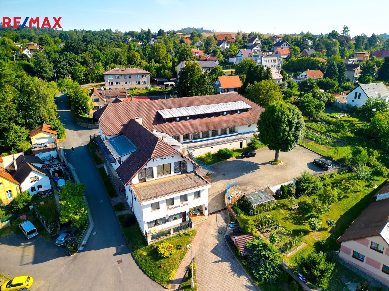 Obchodní prostory, Chocerady, 1 481 m²