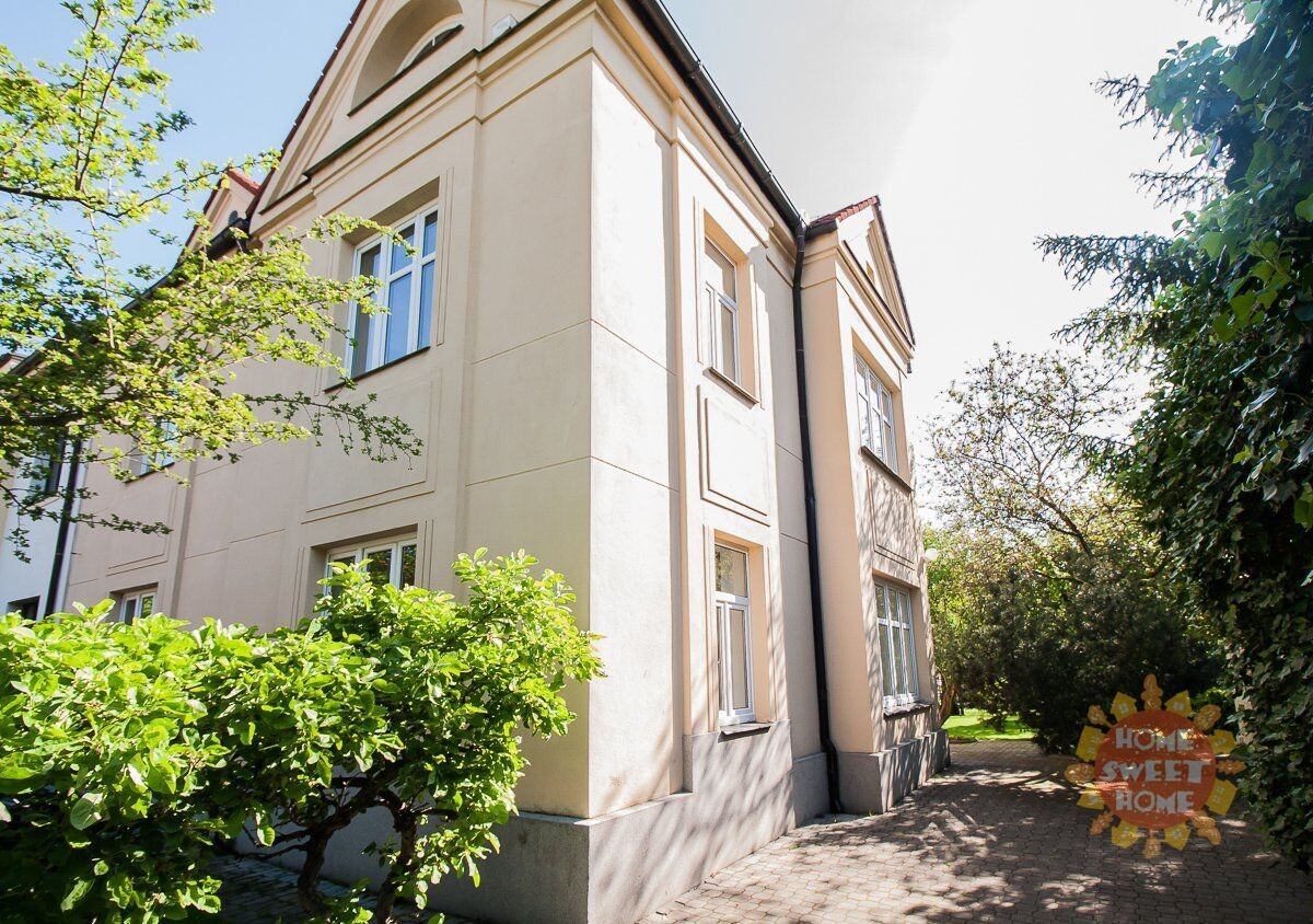 Pronájem vila - V Nových Vokovicích, Praha, 250 m²