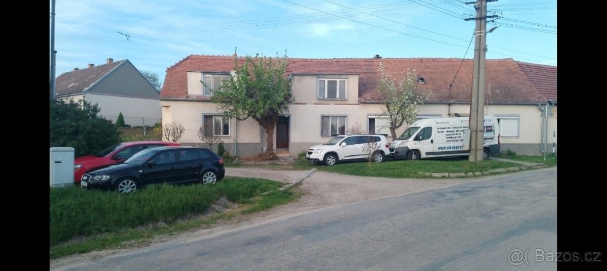 Rodinné domy, Loděnice u Moravského Krumlova, 671 75