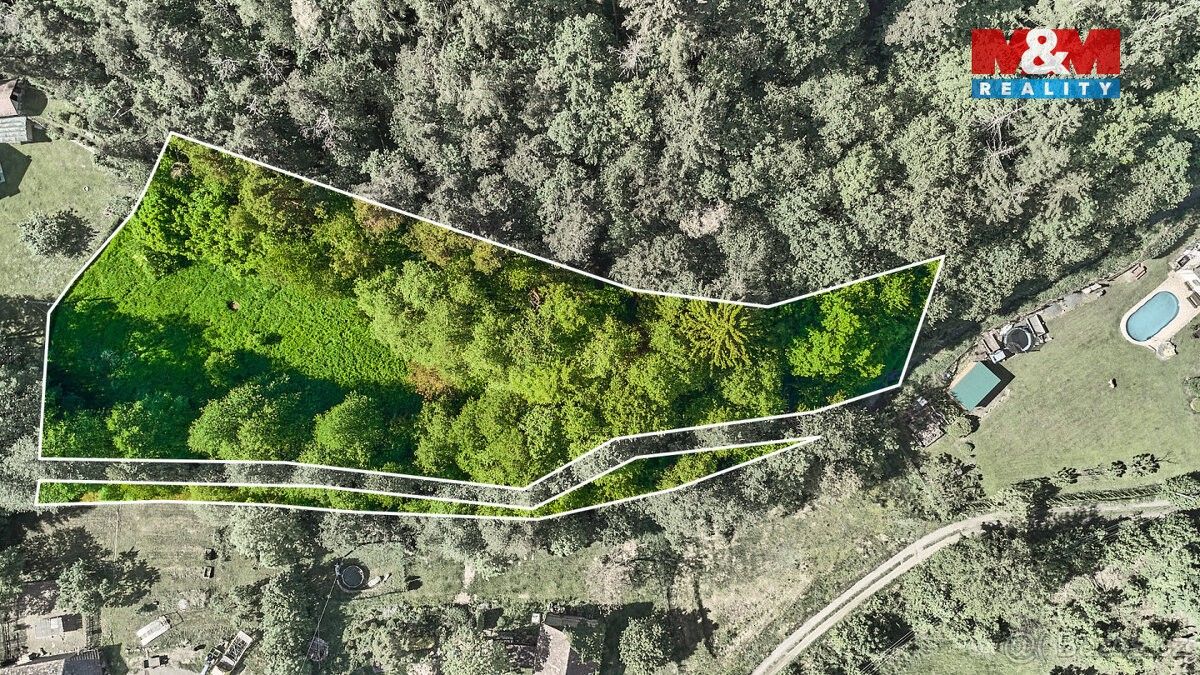 Prodej pozemek pro bydlení - Chrášťany, 257 56