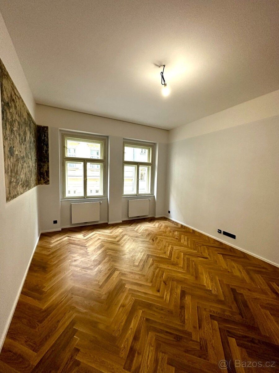 3+kk, Praha, 110 00, 72 m²