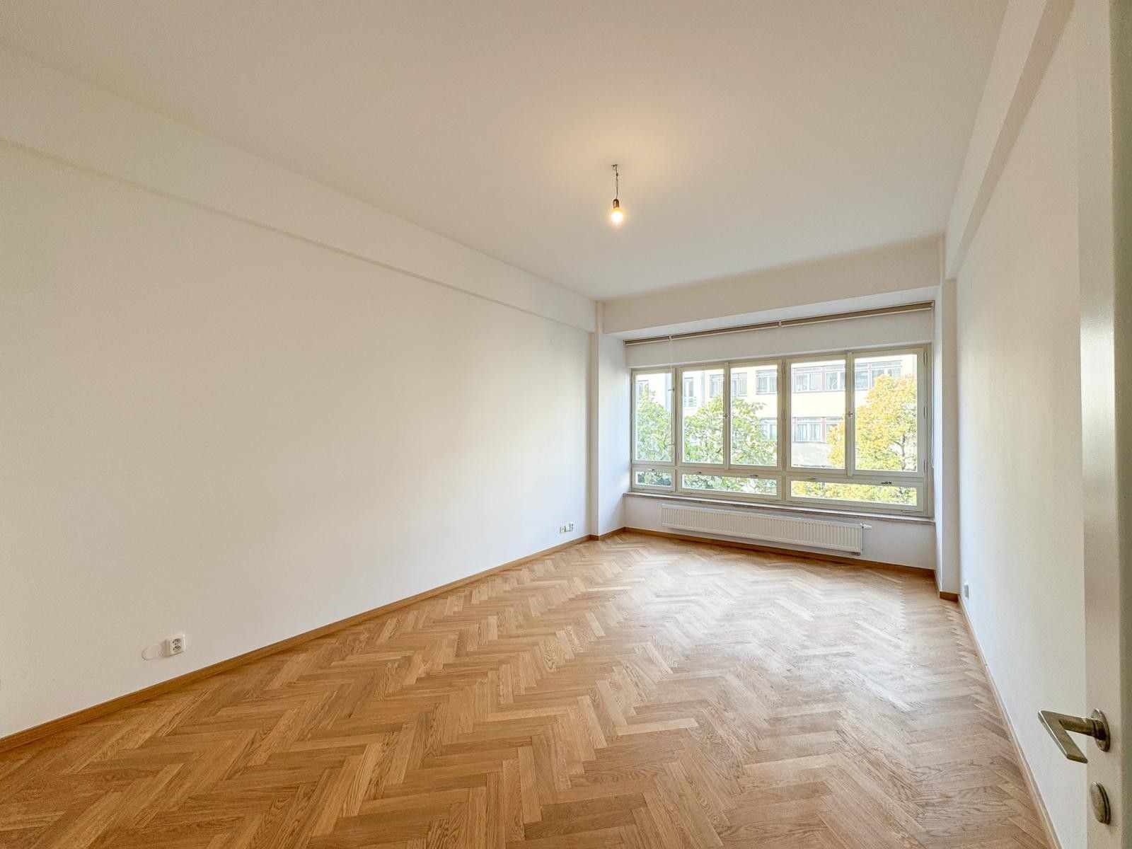 1+kk, Londýnská, Praha, 34 m²