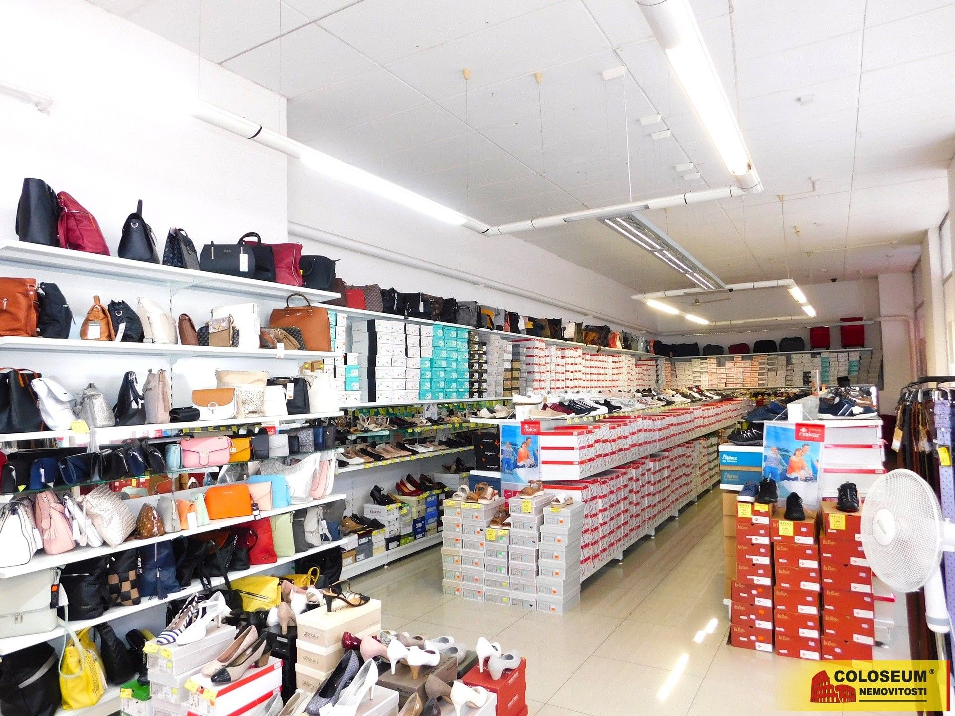 Prodej rodinný dům - Znojmo, 1 m²