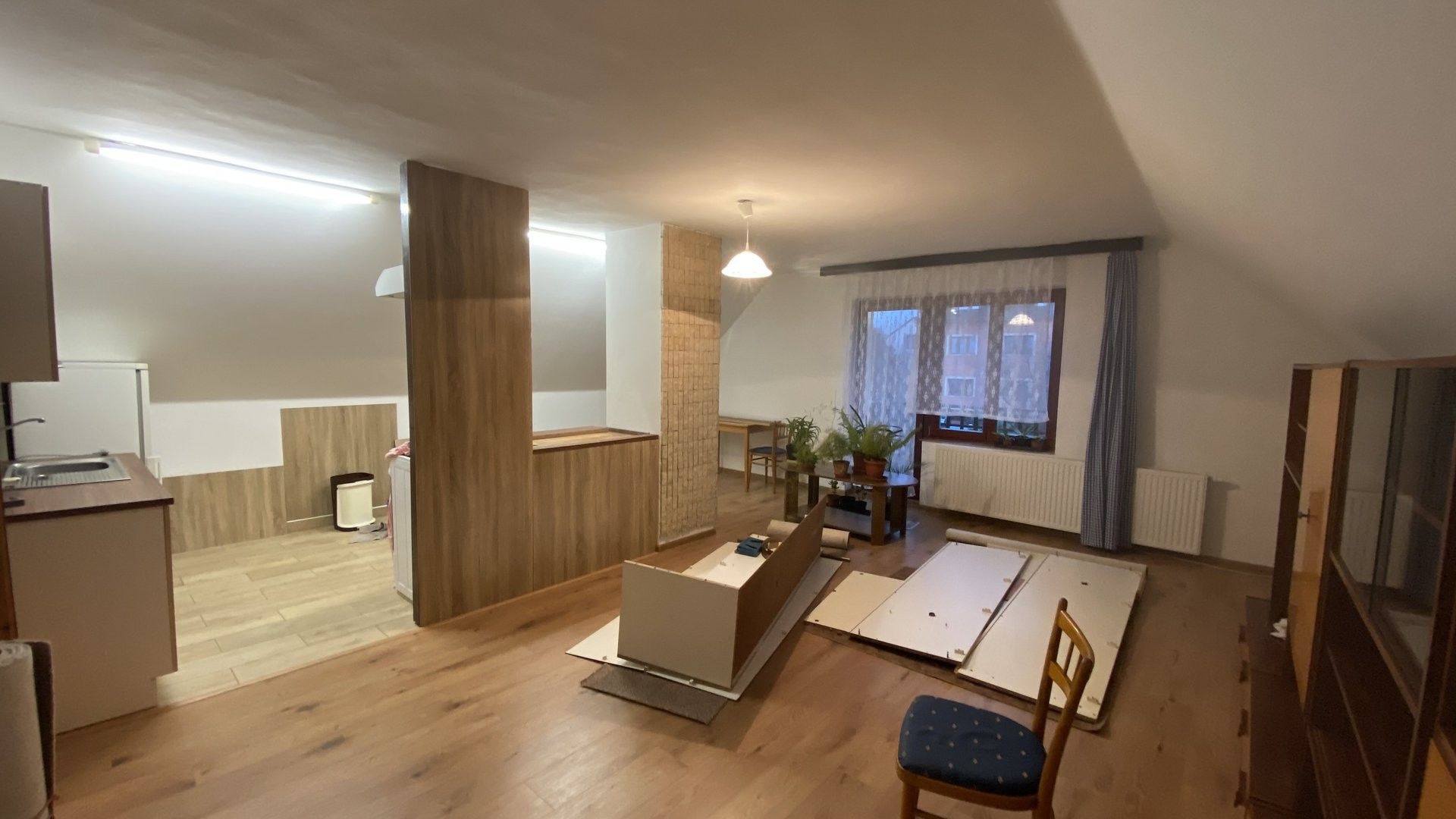 Pronájem byt 3+kk - Adamovská, 70 m²