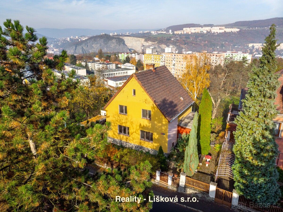 Prodej dům - Ústí nad Labem, 400 03, 967 m²