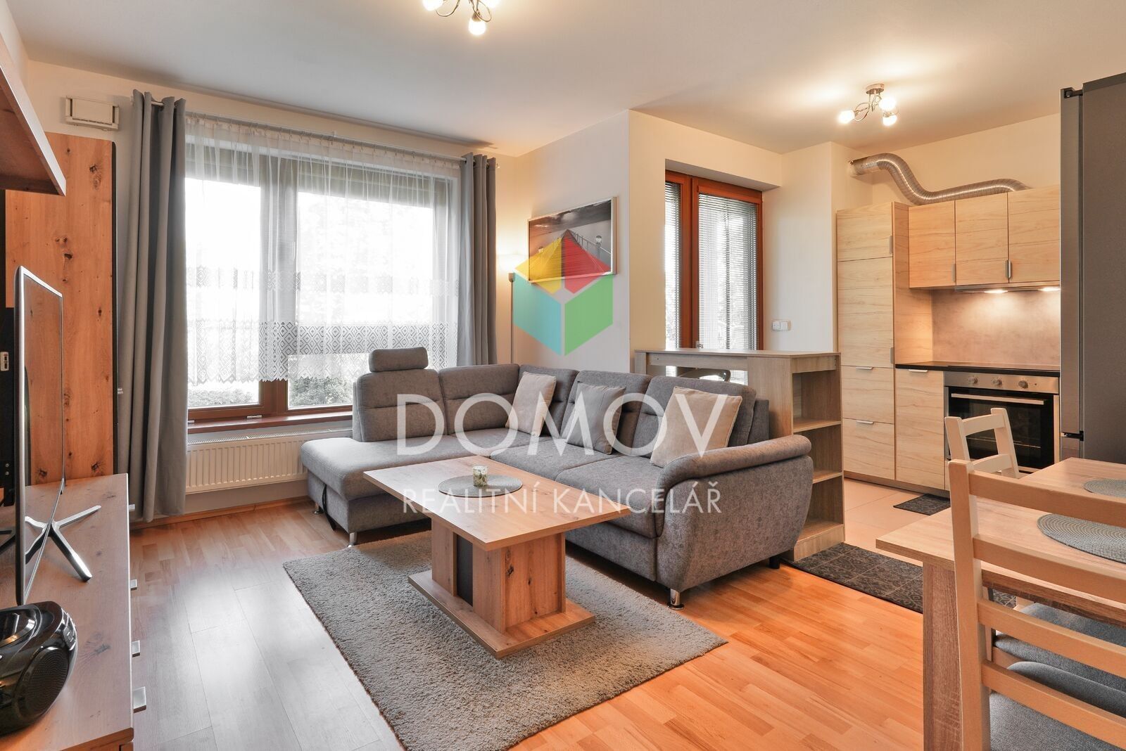 2+kk, Hrozenkovská, Praha, 42 m²