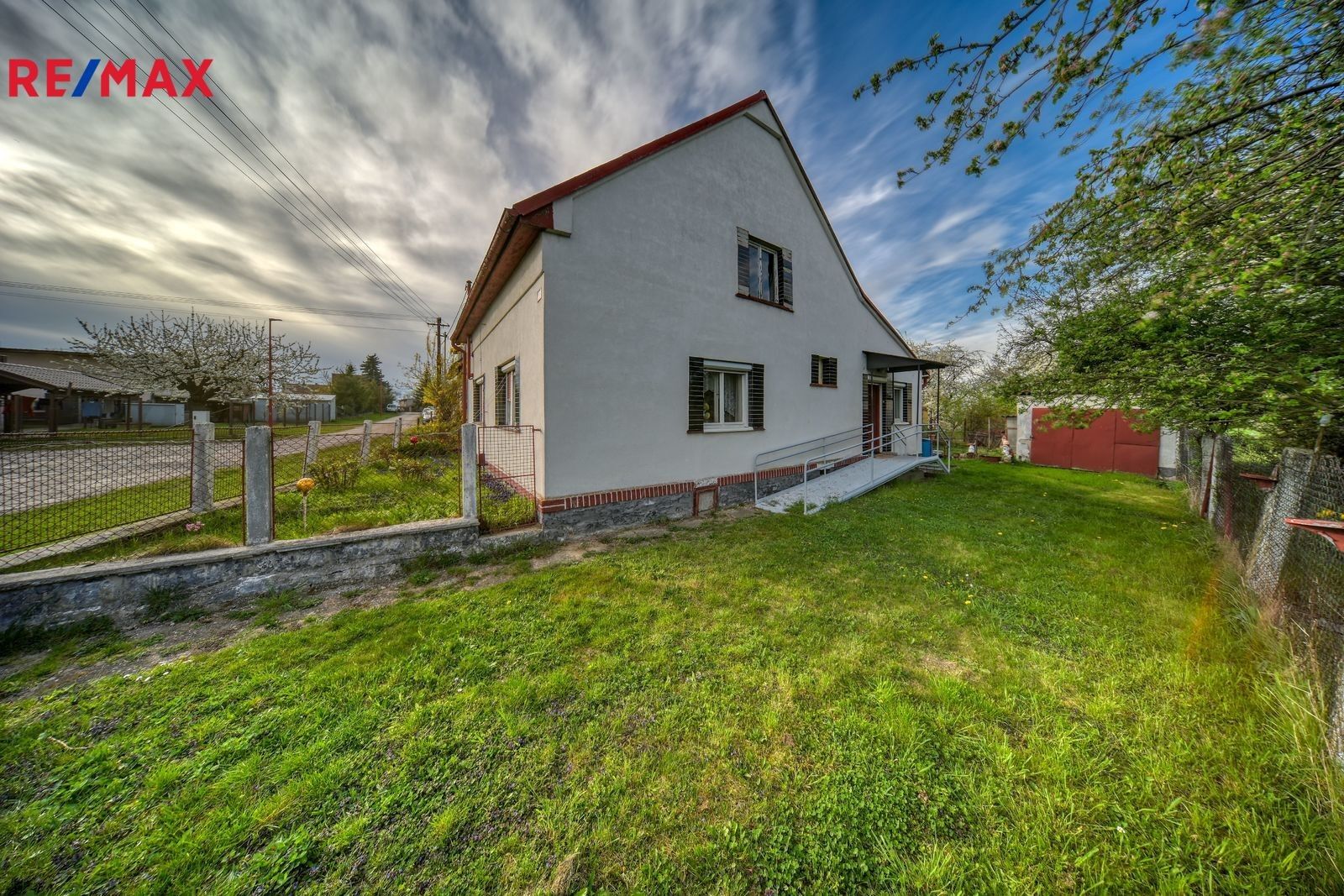 Ostatní, Bohouňovice I, Červené Pečky, 74 m²