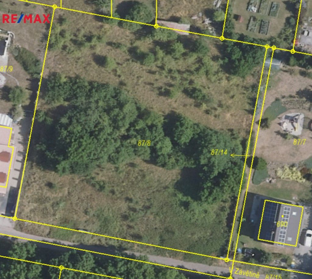 Pozemky pro bydlení, Nelahozeves, 3 m²