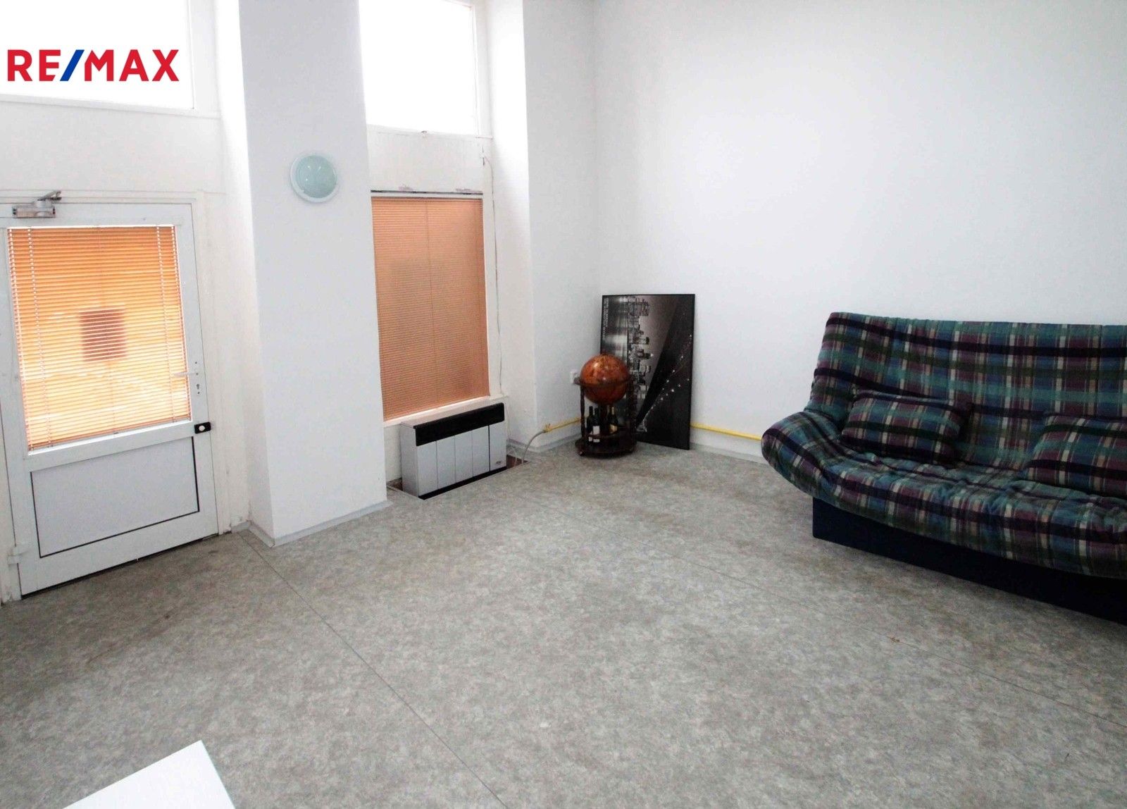 Kanceláře, Jiráskovo náměstí, Kolín, 45 m²