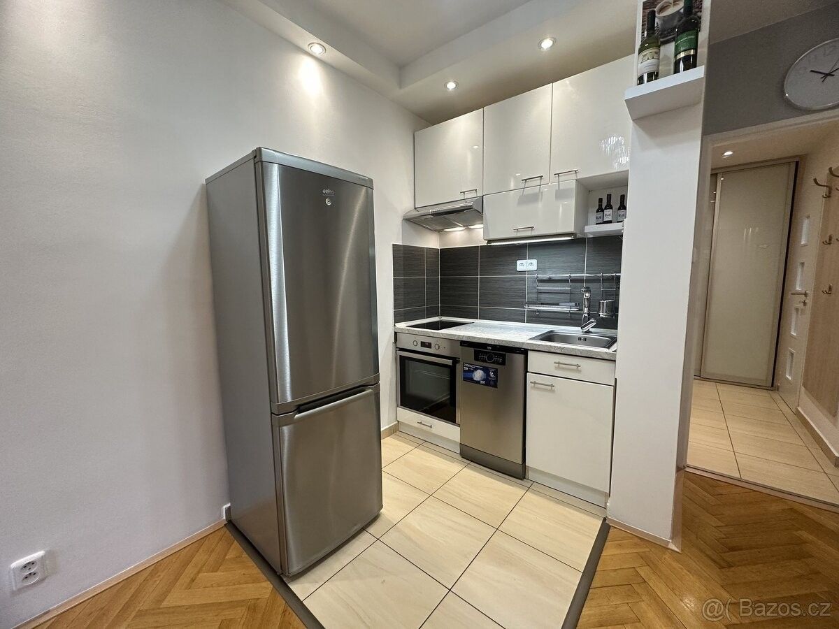 Byty, Jablonec nad Nisou, 466 02