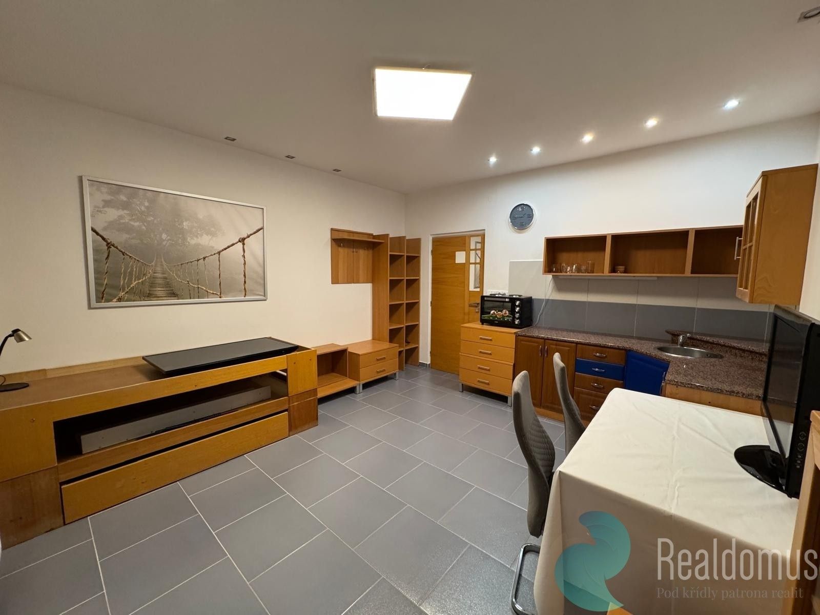 1+kk, Zvěrotice, 20 m²