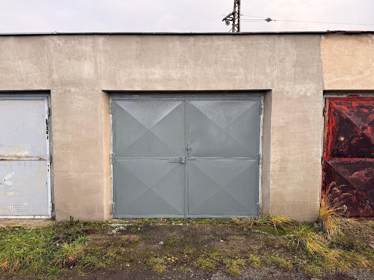 Garáže, Ústí nad Labem, 400 01
