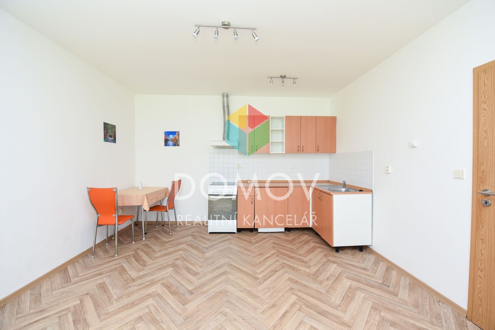 Pronájem byt 1+kk - Obecní, Chyňava, 28 m²