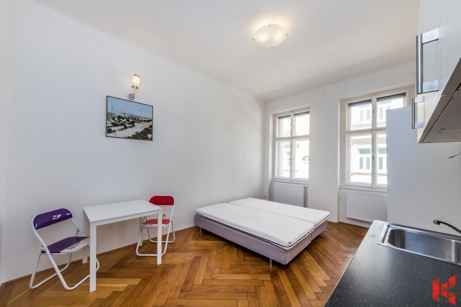 Pronájem byt 1+kk - Neklanova, Praha, 27 m²