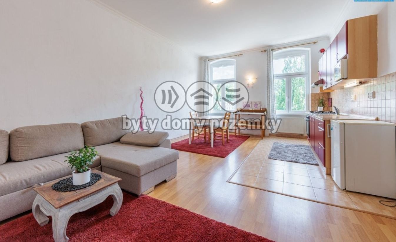 Pronájem byt 2+kk - Zahradní, Karlovy Vary, 57 m²