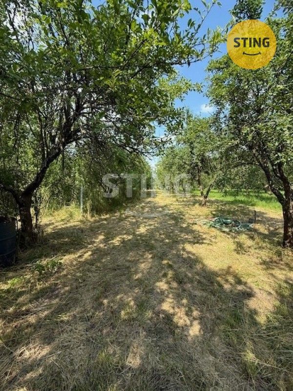 Zahrady, Strážnice, 696 62