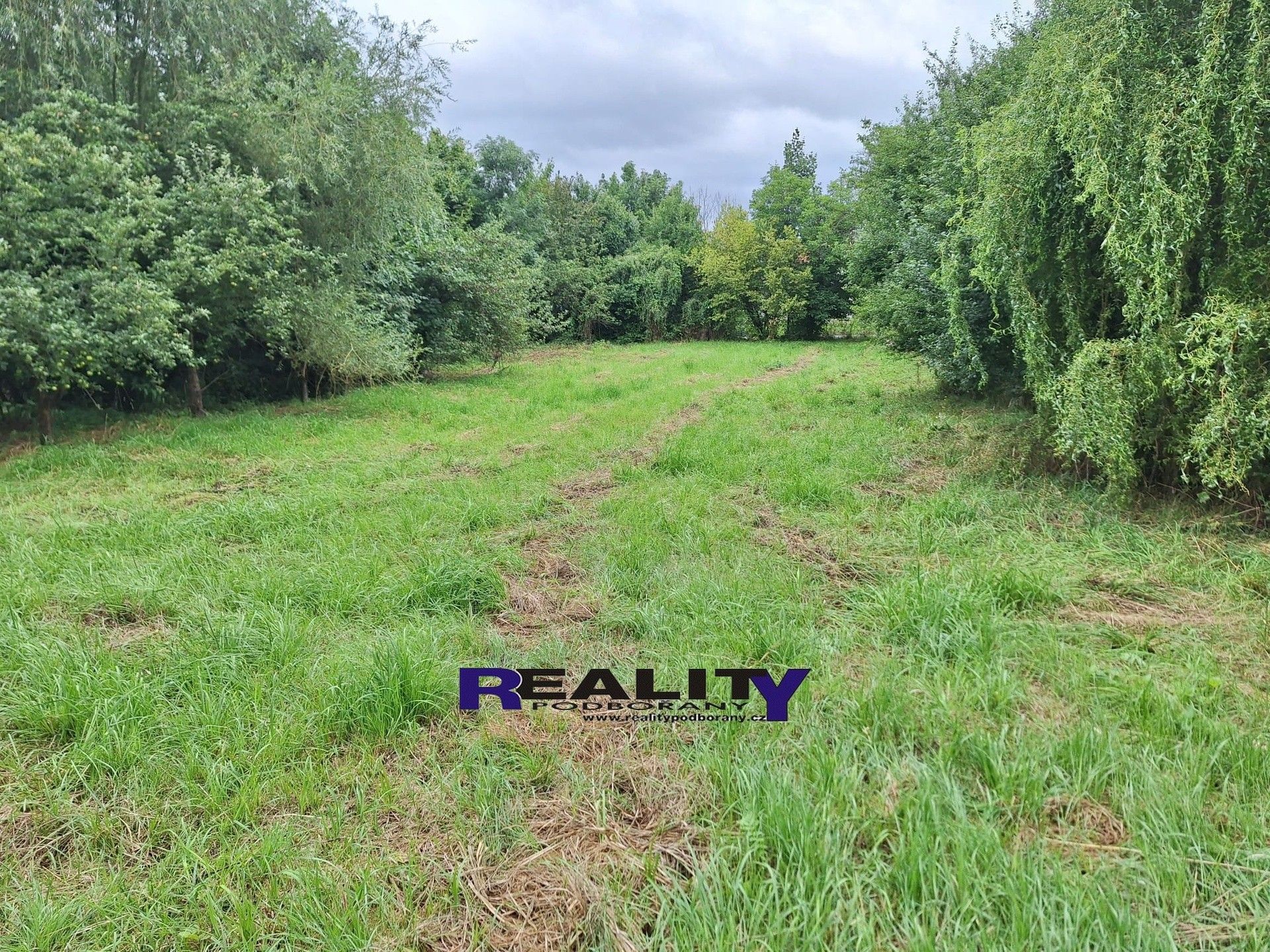 Pozemky pro bydlení, Sadová, Vroutek