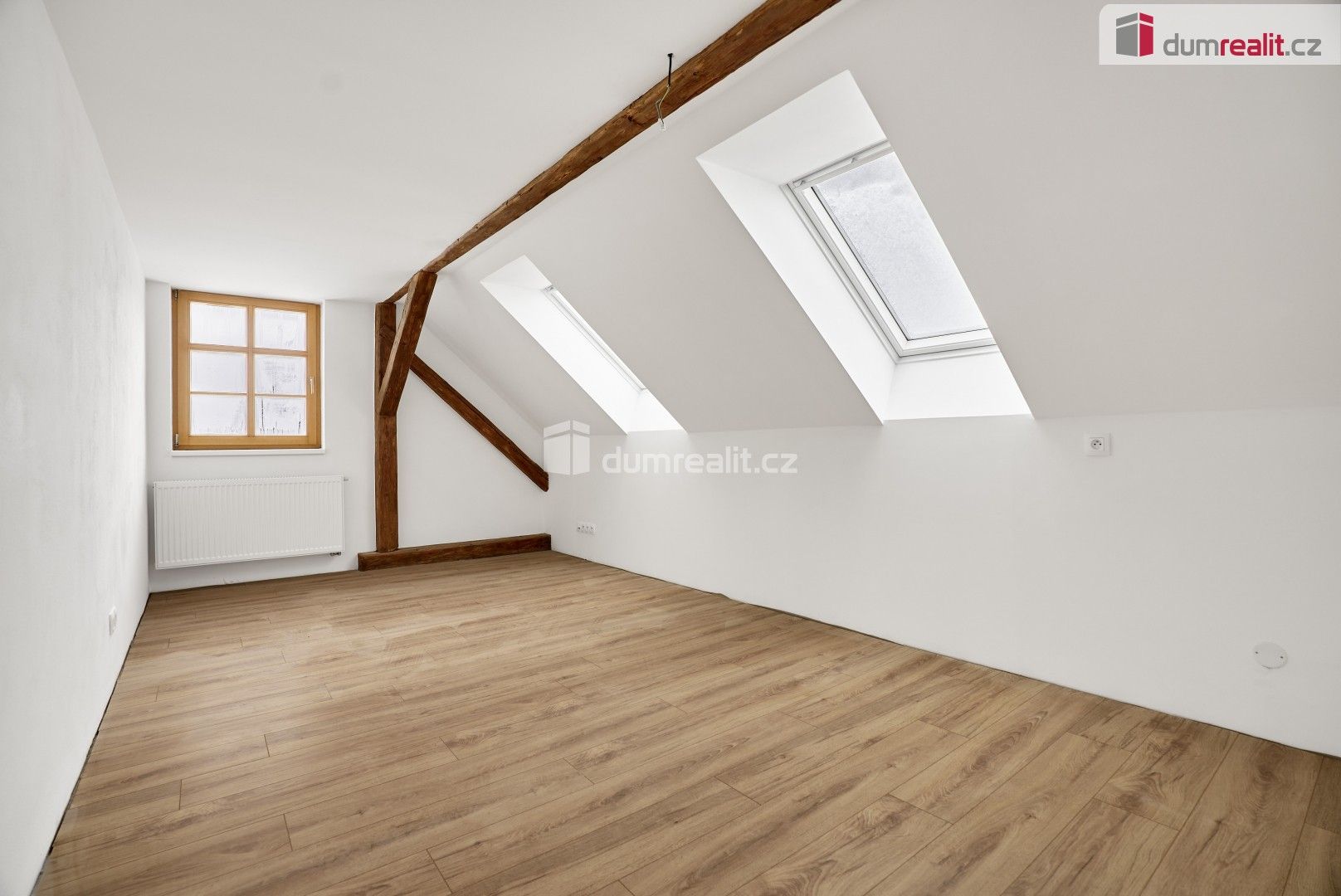 3+kk, náměstí Sv. Vavřince, Horní Blatná, 60 m²